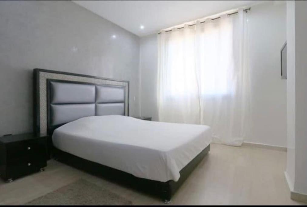 Moderne Appartement T3 A Gueliz มาร์ราเกช ภายนอก รูปภาพ